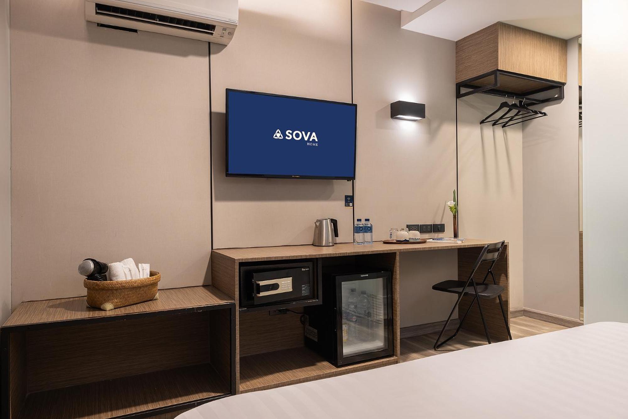 Sova Hotel Bangkok Exterior foto